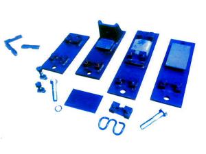 各種高錳鋼AT尖軌用高臺板滑床板、護軌墊板、彈條、扣件、螺栓等配件